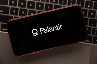 Palantir Beats Sales Estimates, Raises Outlook with AI Boost