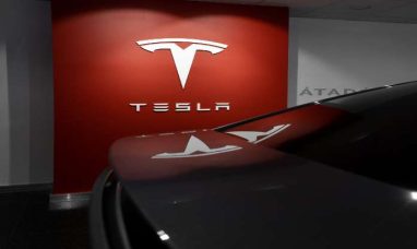Tesla Soars After Musk Announces Shareholder Approva...