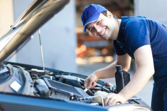 AutoZone’s Profit Decline Analyzed