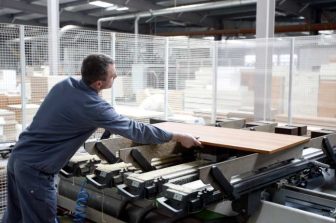 Deere Faces Economic Challenges