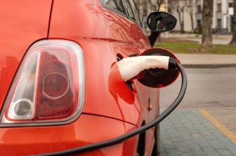 Saving energy, costs and downtime: HIKMICRO sets new predictive maintenance standards for the toughest manufacturing industries